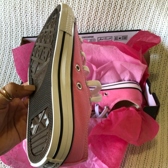 Pink Cinnamoroll Sanrio Converse - Picture 5 of 7